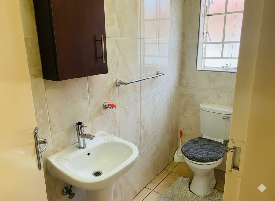 3 Bedroom Property for Sale in Waterval East North West